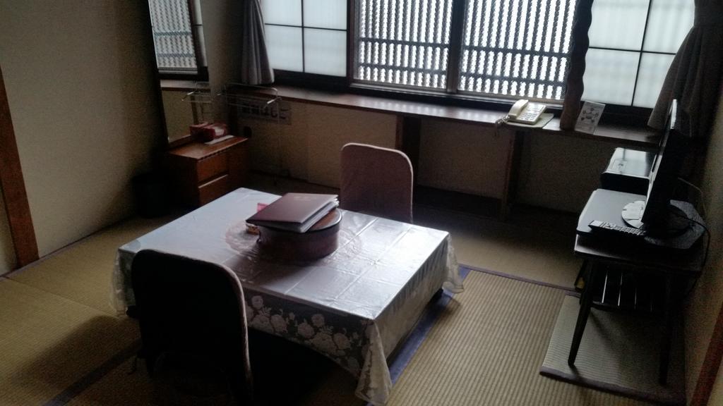 Henmi Ryokan Хакодате Стая снимка